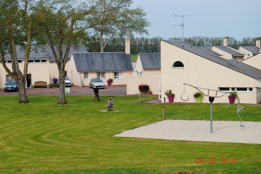Village De Gites De L'Anse De Moidrey Exteriér fotografie